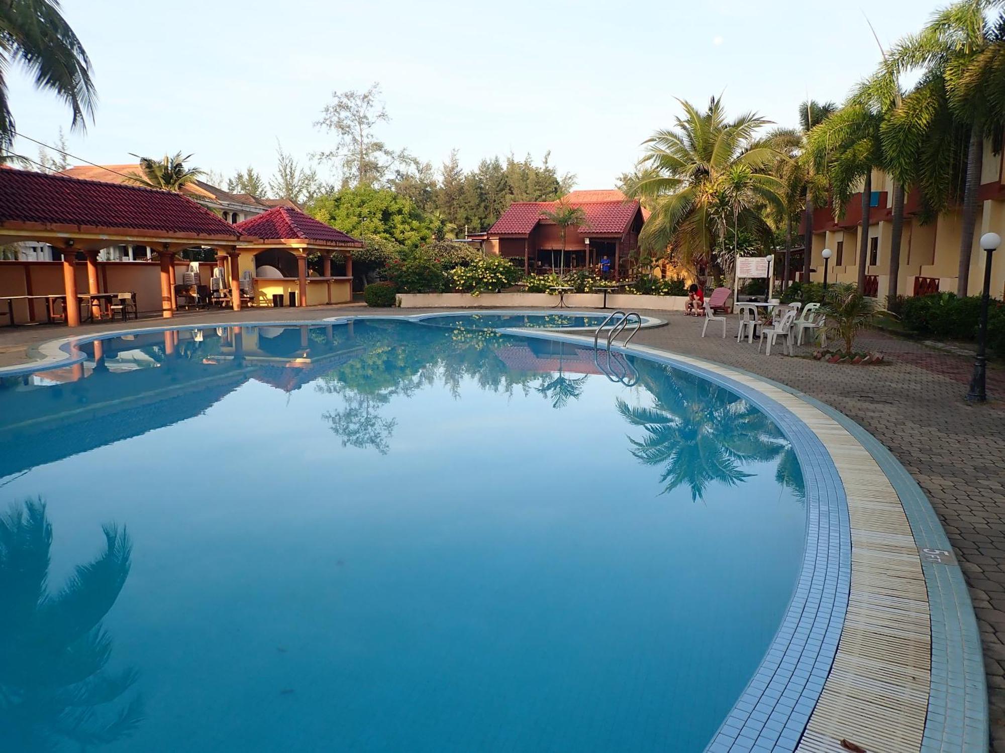 Seri Indah Resort Kuala Terengganu Luaran gambar